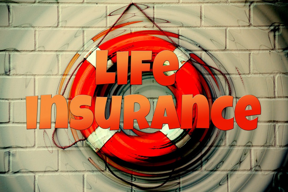 4 Reasons to Take Out a Life Insurance Policy