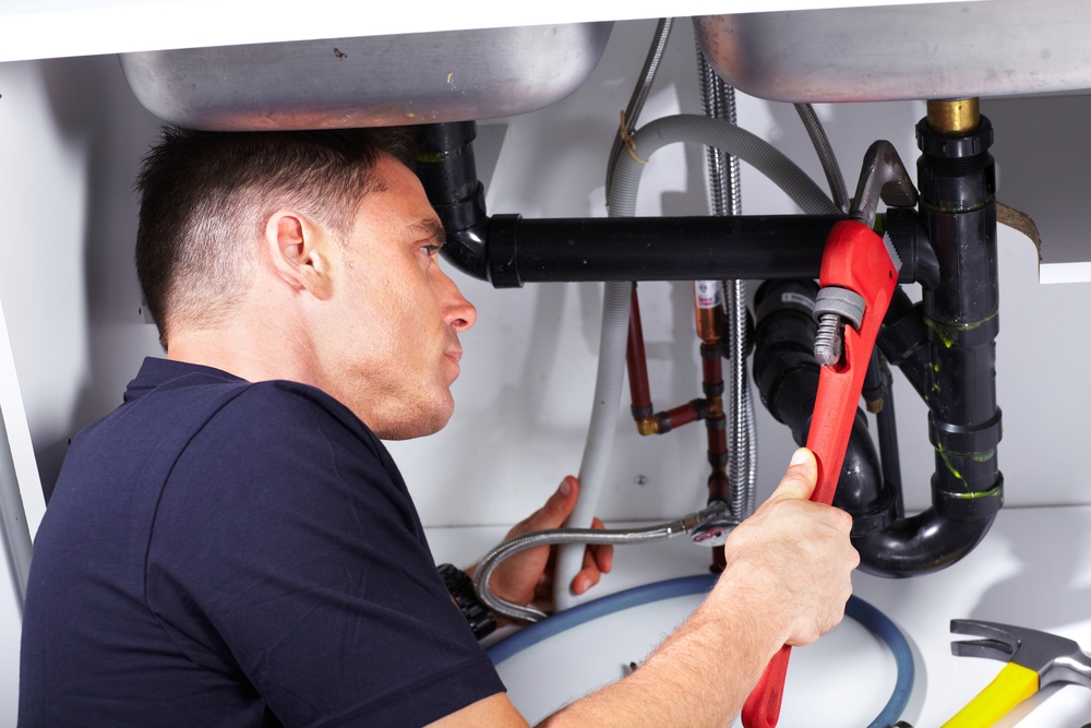 Top 6 Benefits of Hiring A Professional Plumber