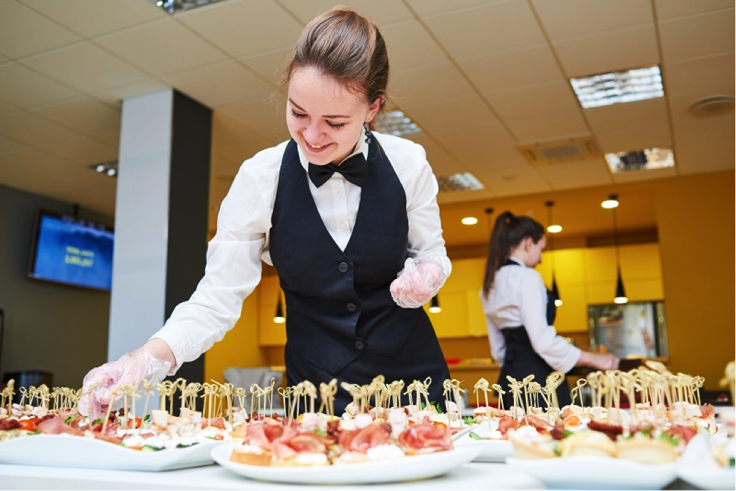 Read the Fine Print Before Hiring an Event Catering Company